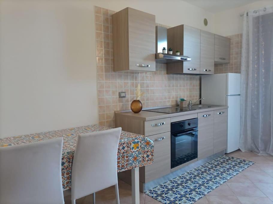 Chilu Lägenhet Cagliari Exteriör bild